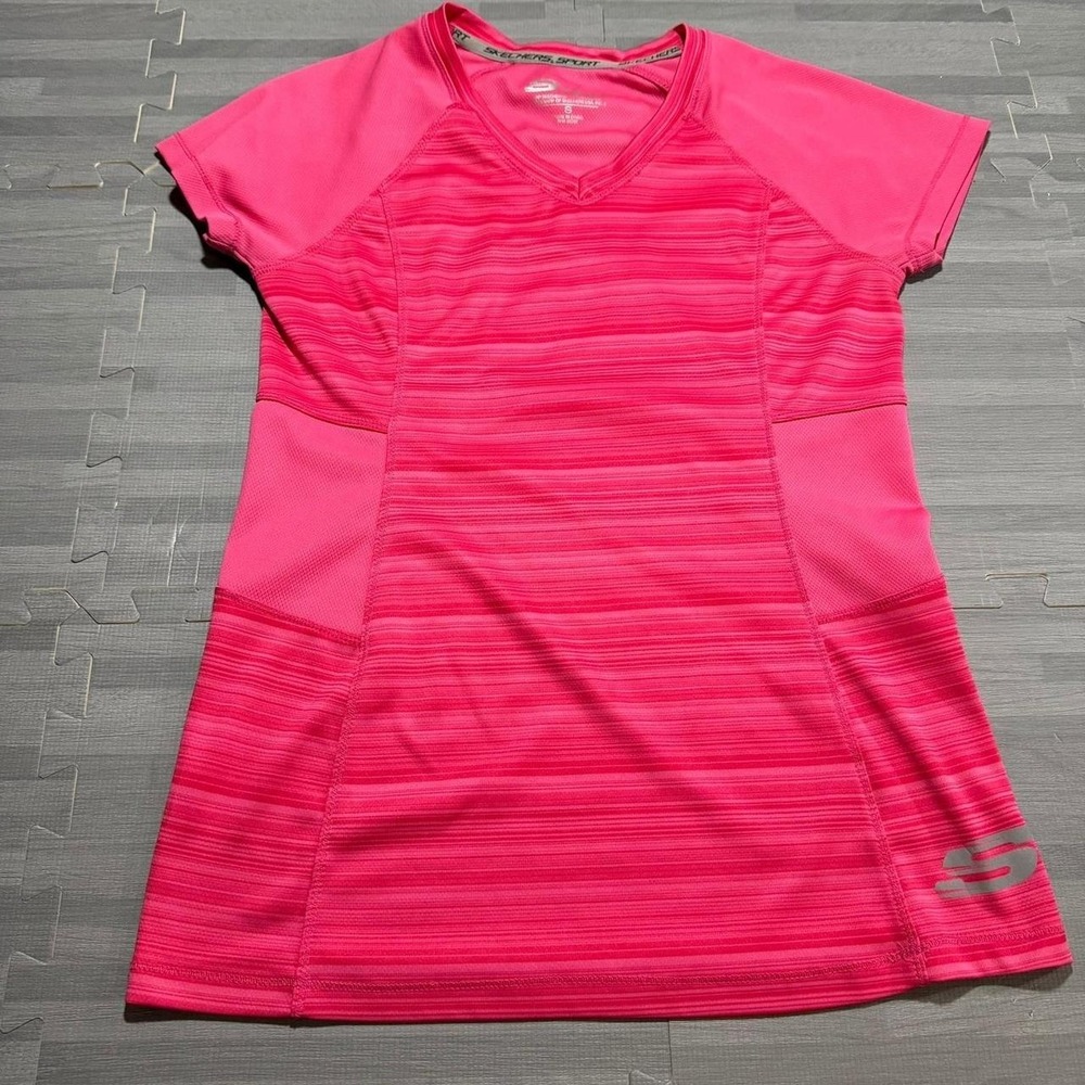 Skechers Sport Pink V-Neck Short Sleeve Athletic Training Top